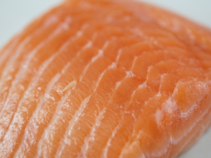 Omega-3 rich salmon for muscle recovery